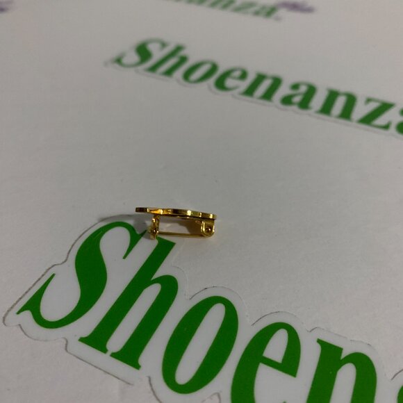 Vintage Club Head Golf Ball Lapel Pin White Gold Roll Pin Back - Picture 2 of 3